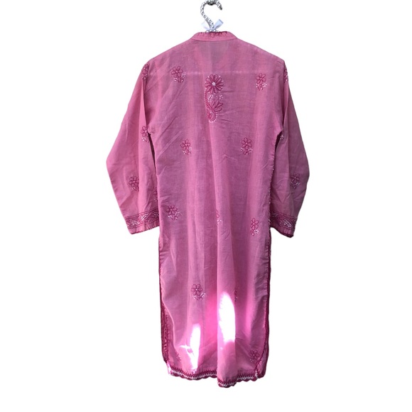 Pink Paisley Embroidered Tunic Top size Small - Picture 9 of 9